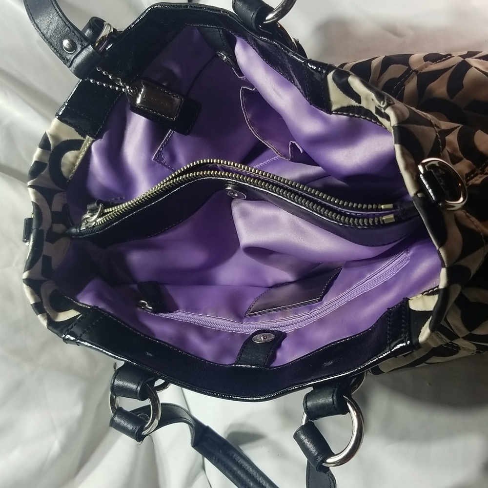 Coach signature canvas handbag NO.K0982-14587. - Picture 14 of 15